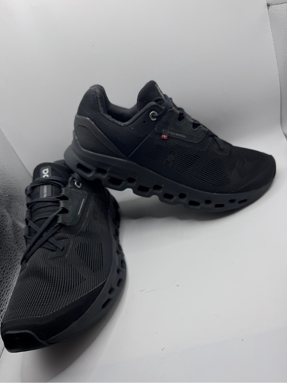 On Running Women’s Black Athletic Running Shoes